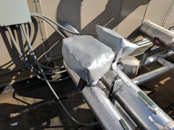 WeatherMaxx Cover on an outdoor actuator